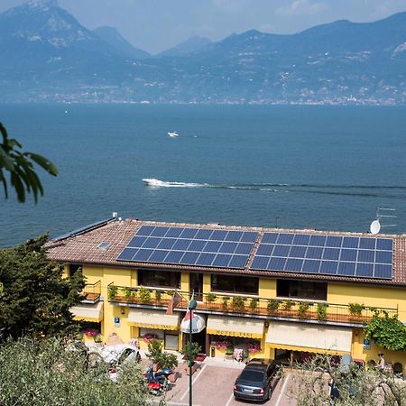 Taki Village Brenzone sul Garda Exterior photo