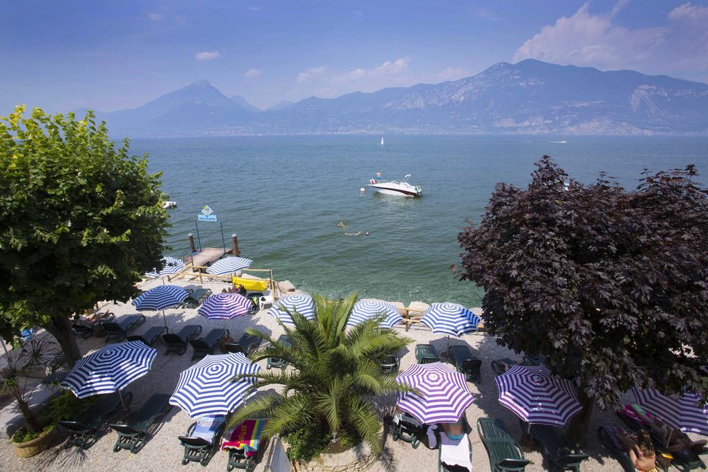 Taki Village Brenzone sul Garda Exterior photo